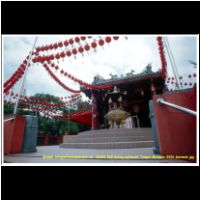 12340 045 Kuting aeltester Tempel Malaysia 2006 Sarawak.jpg